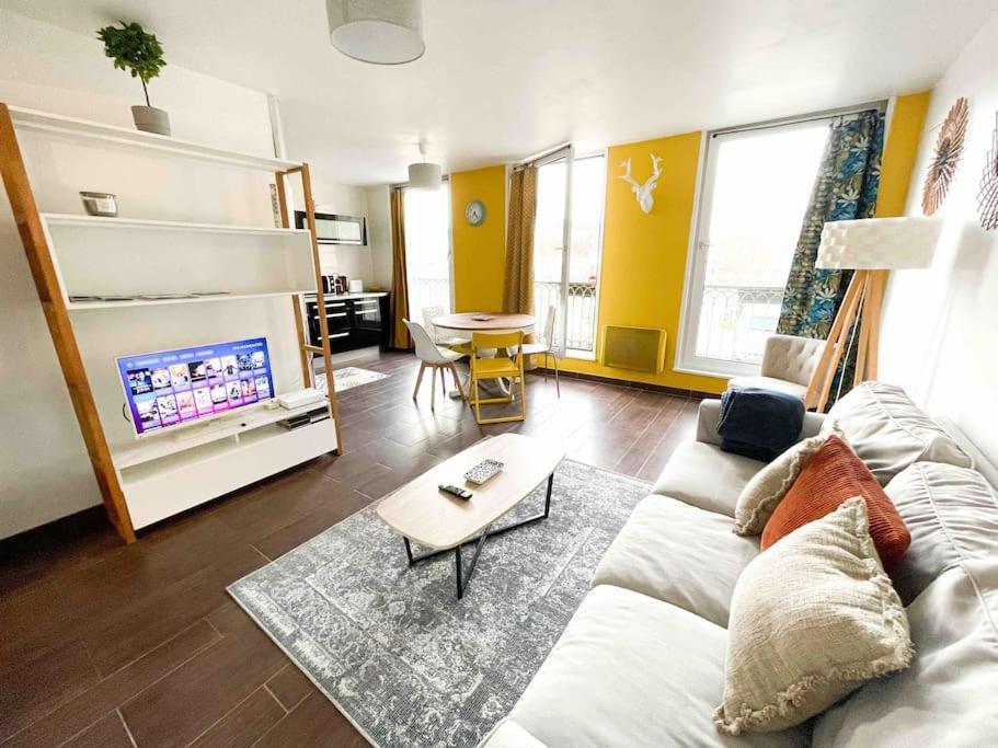 Le St Laurent - Ma Cabotte Apartment ชาลง-ซูร์-ซอน ภายนอก รูปภาพ